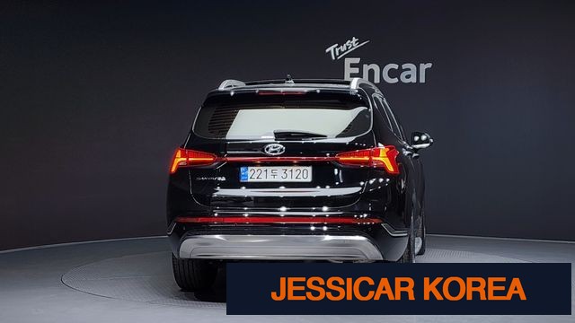 2023 Hyundai The New Santa Fe - Thumbnail 10