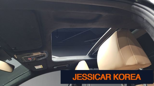 2023 Hyundai The New Santa Fe - Thumbnail 16