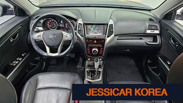 2016 KG Mobility Tivoli - Thumbnail 2