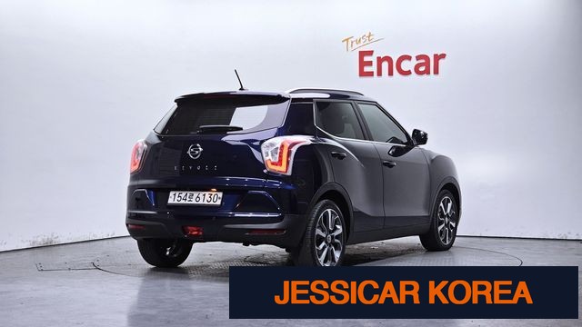 2016 KG Mobility Tivoli - Thumbnail 5