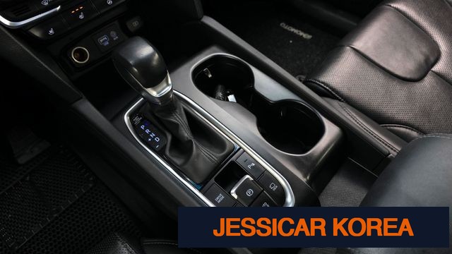 2019 Hyundai Santa Fe TM - Thumbnail 16