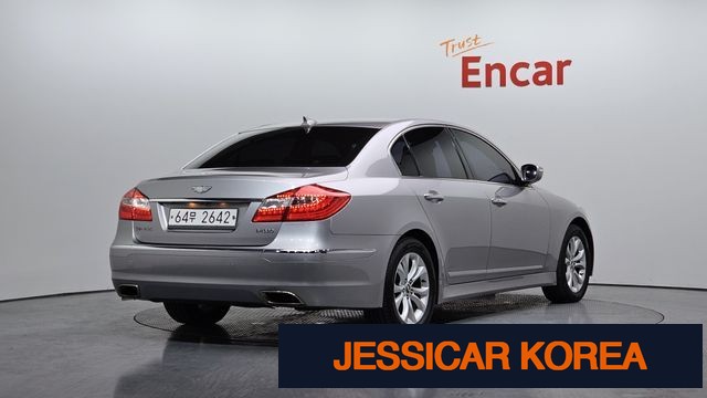 2012 Hyundai Genesis - Thumbnail 16