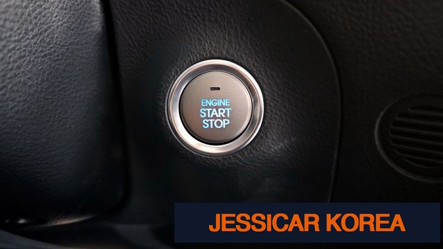 2012 Hyundai Genesis - Thumbnail 19
