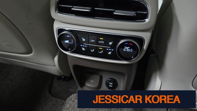 2022 Genesis GV80 - Thumbnail 10