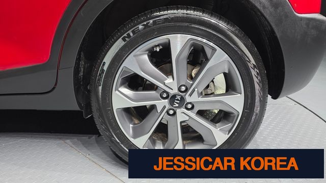 2019 Kia stonic - Thumbnail 4