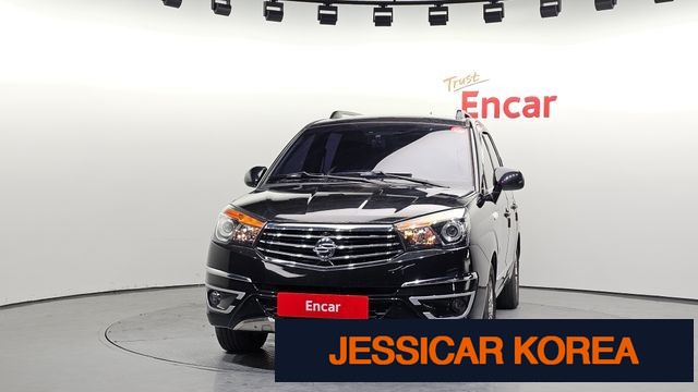 2018 KG Mobility Korando Turismo - Thumbnail 9