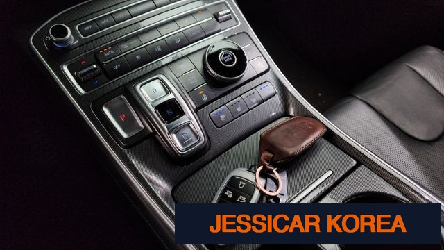 2021 Hyundai The New Santa Fe - Thumbnail 17