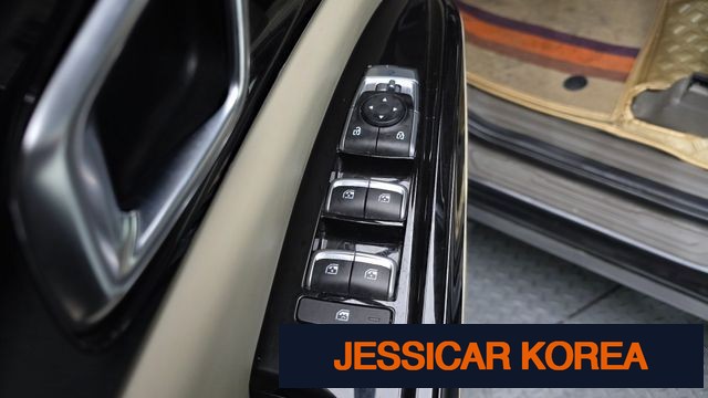 2023 Kia Carnival 4th Gen - Thumbnail 10