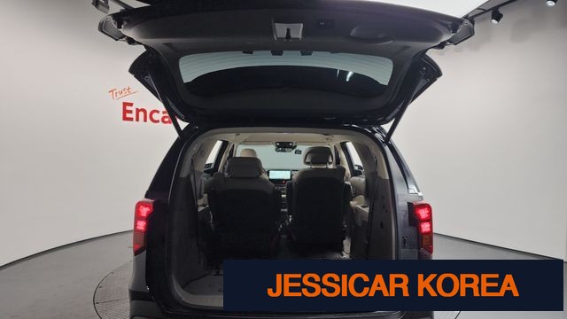 2025 Kia The New Carnival 4th generation - Thumbnail 13