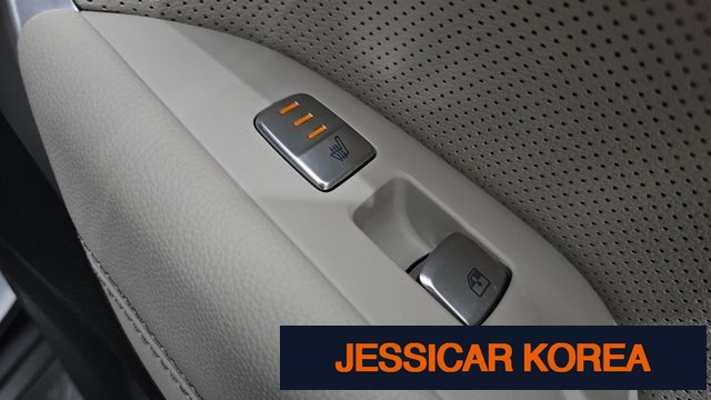 2022 Genesis The New G70 - Thumbnail 7