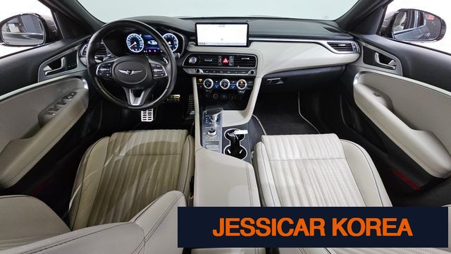 2022 Genesis The New G70 - Thumbnail 9