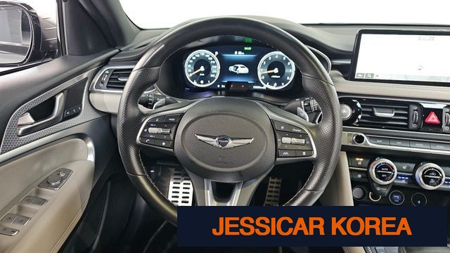 2022 Genesis The New G70 - Thumbnail 13