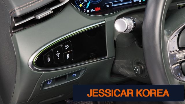 2022 Genesis GV70 - Thumbnail 2
