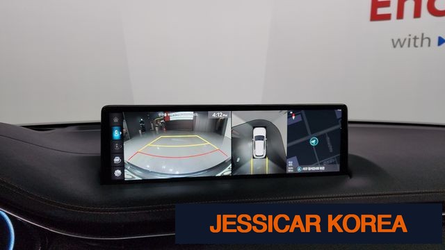 2022 Genesis GV70 - Thumbnail 19