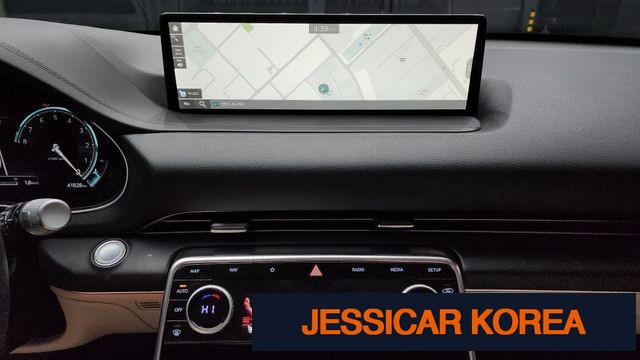 2022 Genesis GV80 - Thumbnail 9