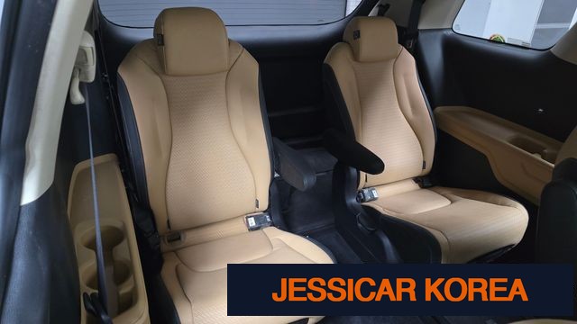 2023 Kia Carnival 4th Gen - Thumbnail 9