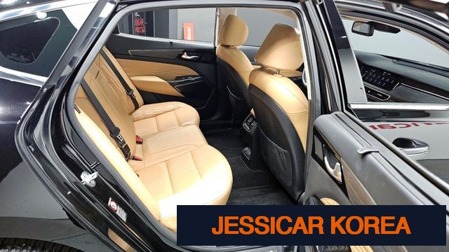 2021 Kia K7 Premier - Thumbnail 18