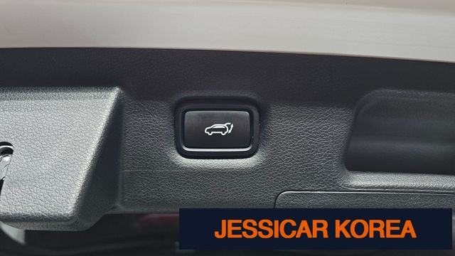 2021 Hyundai The New Santa Fe - Thumbnail 17