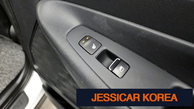 2020 Hyundai Santa Fe TM - Thumbnail 9