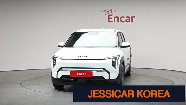 2026 Kia EV3 - Thumbnail 7
