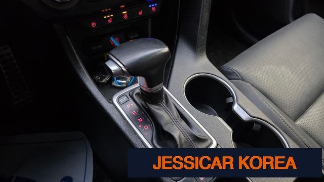 2019 Kia Sportage the bold - Thumbnail 2