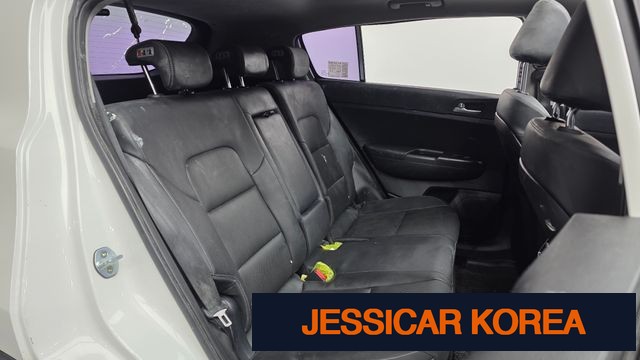2019 Kia Sportage the bold - Thumbnail 4