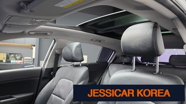 2019 Kia Sportage the bold - Thumbnail 6