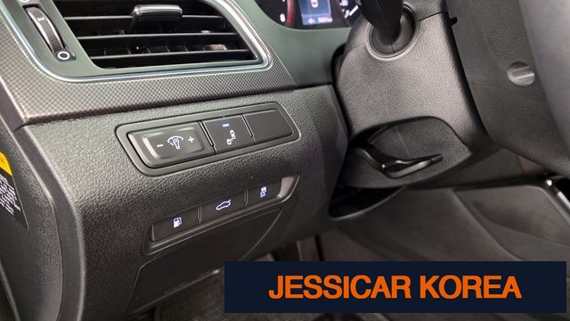 2017 Hyundai LF Sonata - Thumbnail 2