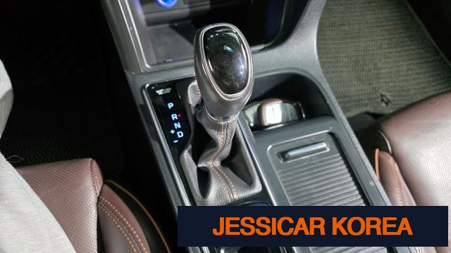 2017 Hyundai LF Sonata - Thumbnail 9