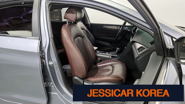 2017 Hyundai LF Sonata - Thumbnail 16