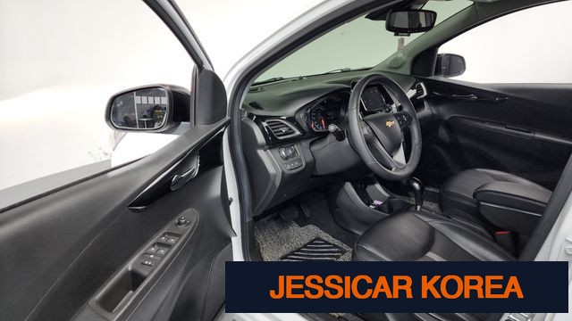 2021 Chevrolet The New Spark - Thumbnail 2