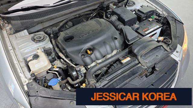 2008 Hyundai NF Sonata Transform - Thumbnail 6