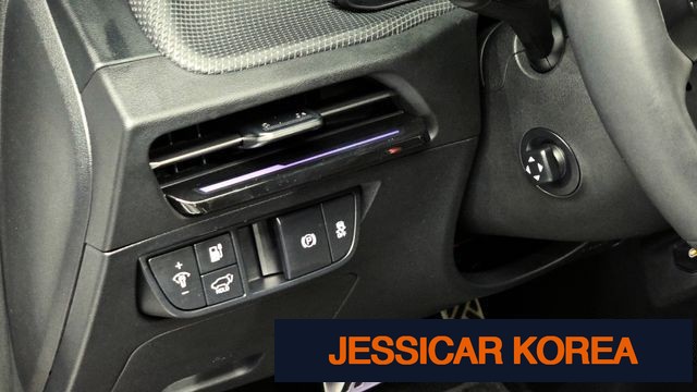 2025 Kia The New EV6 - Thumbnail 8