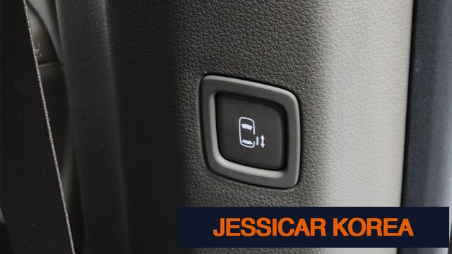 2022 Kia Carnival 4th Gen - Thumbnail 4