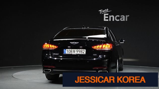 2016 Hyundai Genesis DH - Thumbnail 2