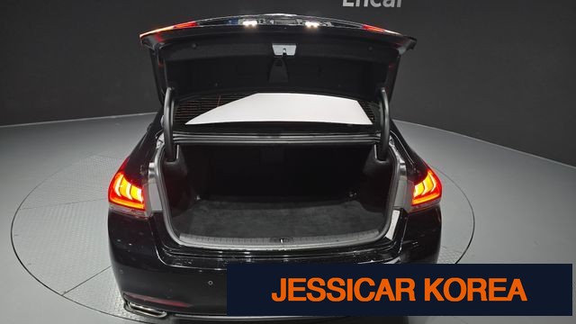 2016 Hyundai Genesis DH - Thumbnail 17