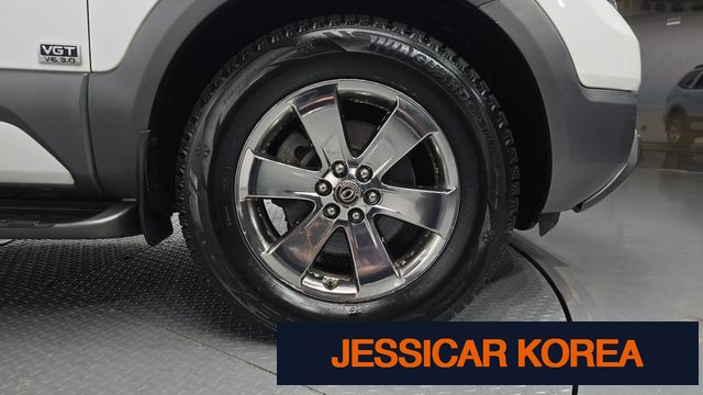 2014 Kia Mohave - Thumbnail 9