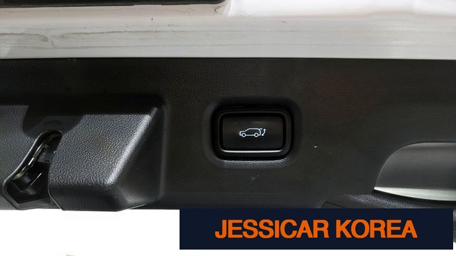 2022 Hyundai Ioniq 5 - Thumbnail 4