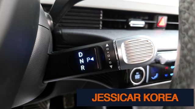 2022 Hyundai Ioniq 5 - Thumbnail 5