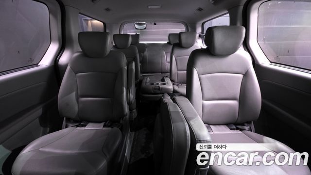 2017 Hyundai 그랜드 스타렉스 - Thumbnail 2