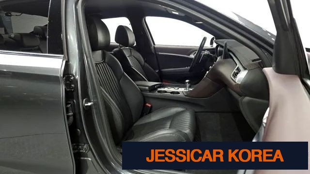 2018 Genesis G70 - Thumbnail 4