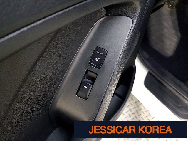 2015 Kia K3 - Thumbnail 18