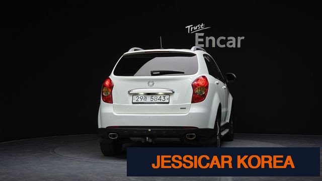 2013 KG Mobility Korando C - Thumbnail 14