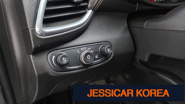 2017 Chevrolet The New Trax - Thumbnail 4