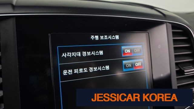 2021 Renault Korea The New QM6 - Thumbnail 10
