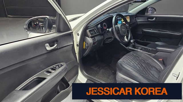 2018 Kia K5 2nd generation - Thumbnail 11
