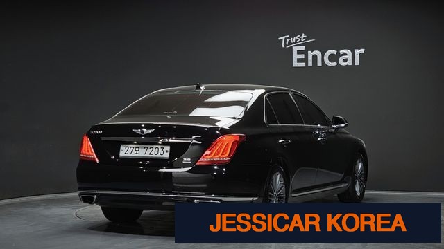 2017 Genesis EQ900 - Thumbnail 11