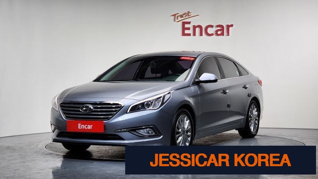 2015 Hyundai LF Sonata - Thumbnail 11