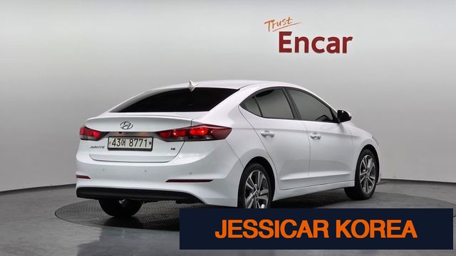 2018 Hyundai Avante AD - Thumbnail 4