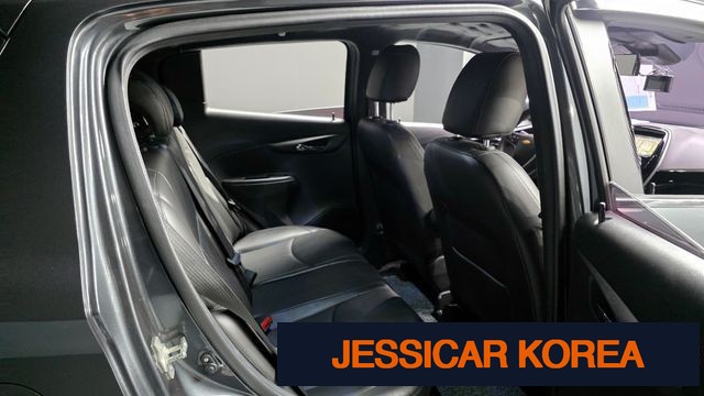 2017 Chevrolet The Next Spark - Thumbnail 17